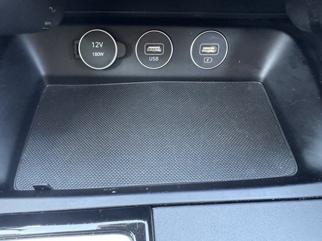2023 Genesis G70 2.0T AWD