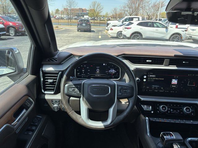 2022 GMC Sierra 1500 Denali 4WD 147WB