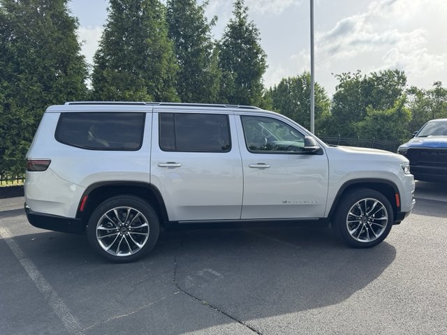 2023 Jeep Wagoneer Series III 4WD