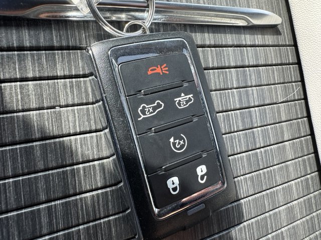 2023 Jeep Wagoneer Series III 4WD