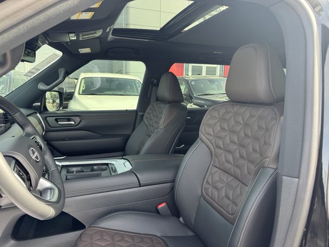 2025 Nissan Armada Platinum 4WD