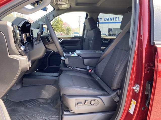 2025 Chevrolet Silverado 1500 RST 4WD 147WB