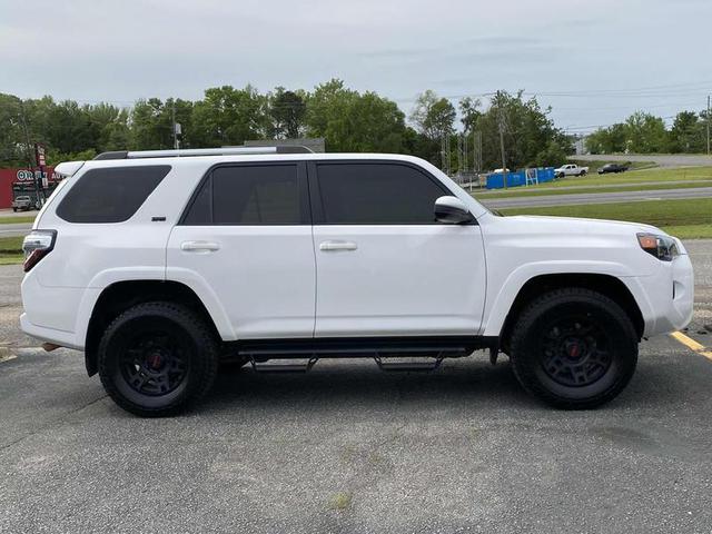 2022 Toyota 4Runner SR5 4WD