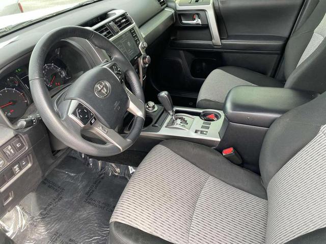 2022 Toyota 4Runner SR5 4WD