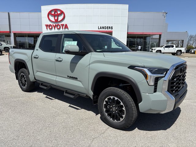 2025 Toyota Tundra SR5 4WD 5.5ft Bed