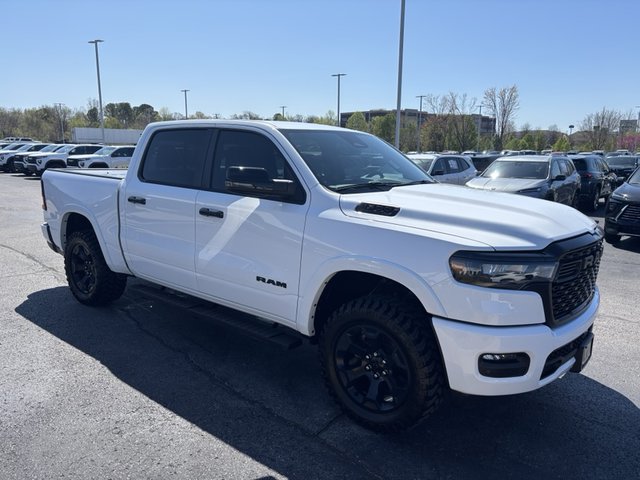 2025 Ram 1500 Lone Star 4WD 5ft7 Box
