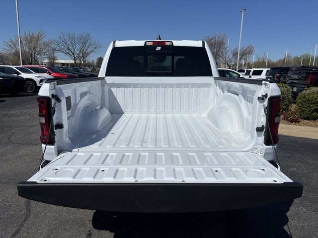 2025 Ram 1500 Lone Star 4WD 5ft7 Box