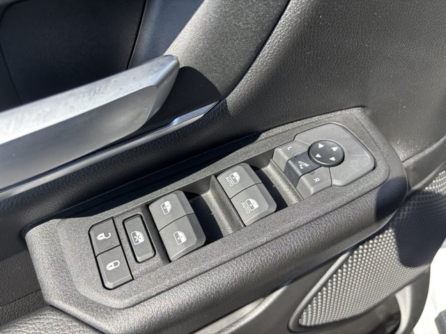 2025 Ram 1500 Lone Star 4WD 5ft7 Box