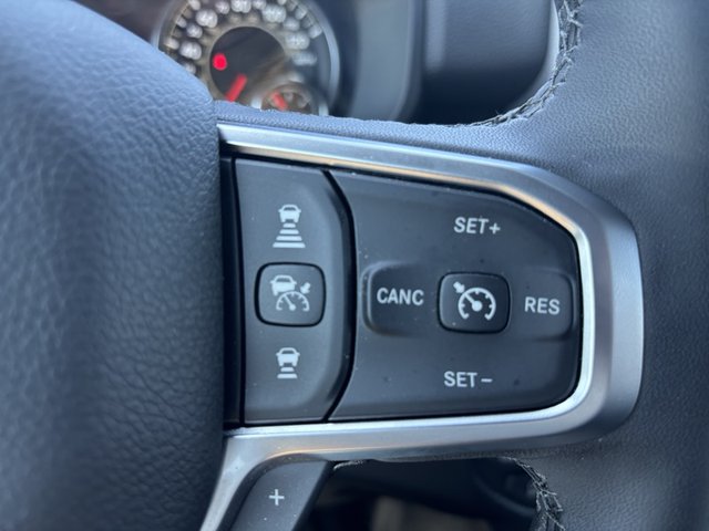 2025 Ram 1500 Lone Star 4WD 5ft7 Box