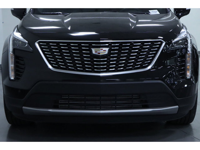 2022 Cadillac XT4 Premium Luxury FWD