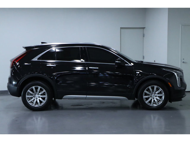 2022 Cadillac XT4 Premium Luxury FWD