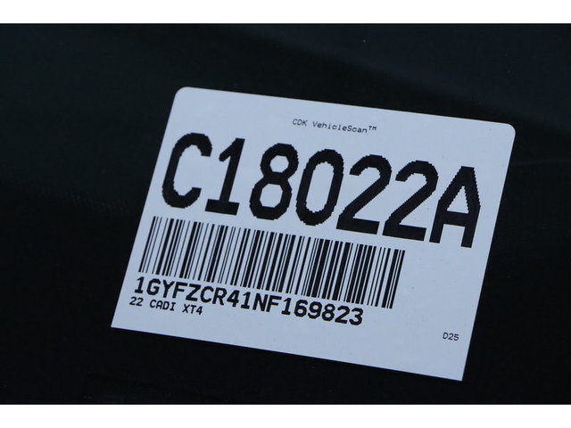 2022 Cadillac XT4 Premium Luxury FWD