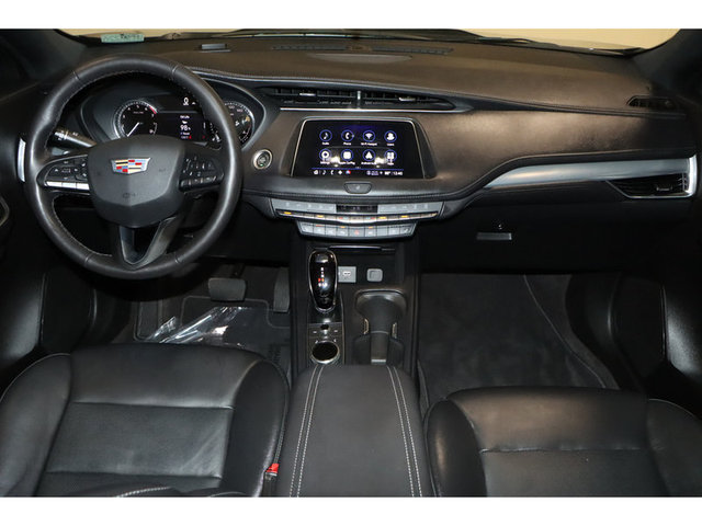 2022 Cadillac XT4 Premium Luxury FWD