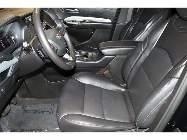 2022 Cadillac XT4 Premium Luxury FWD
