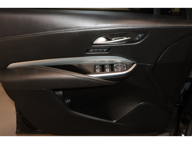 2022 Cadillac XT4 Premium Luxury FWD