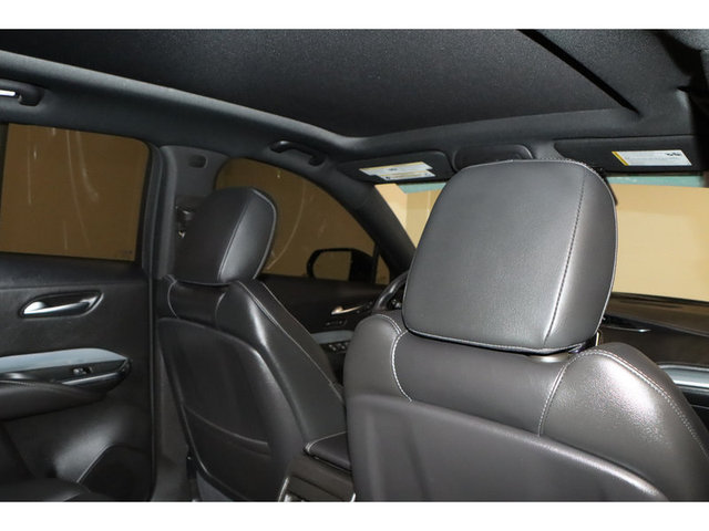 2022 Cadillac XT4 Premium Luxury FWD