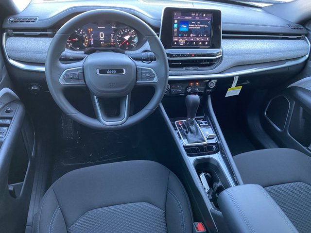 2025 Jeep Compass Sport 4WD