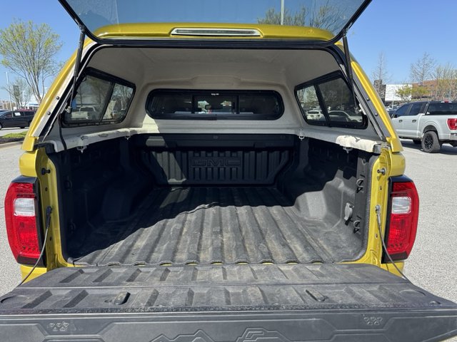 2023 GMC Canyon AT4 4WD
