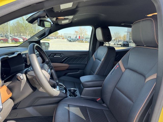 2023 GMC Canyon AT4 4WD
