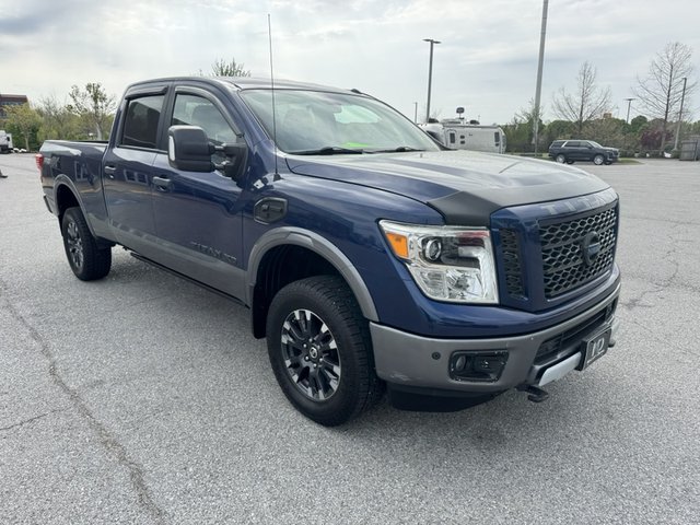 2016 Nissan Titan XD PRO-4X 4WD