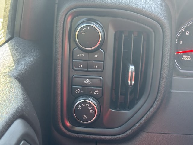 2021 Chevrolet Silverado 1500 Custom Trail Boss 4WD 147WB
