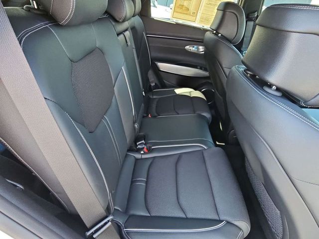 2025 Genesis GV70 2.5T AWD