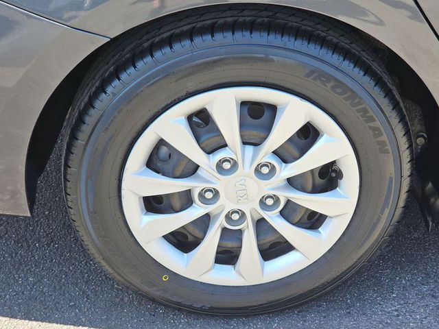 2021 Kia Forte FE