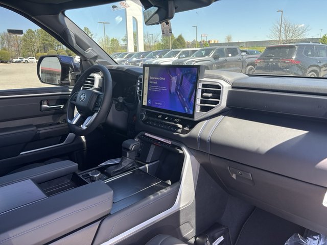 2025 Toyota Tundra Platinum 4WD 5.5ft Bed