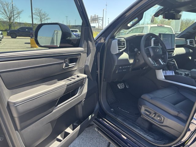 2025 Toyota Tundra Platinum 4WD 5.5ft Bed