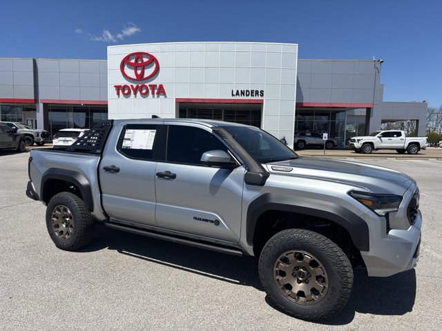 2025 Toyota Tacoma Trailhunter 4WD Hybrid 5ft