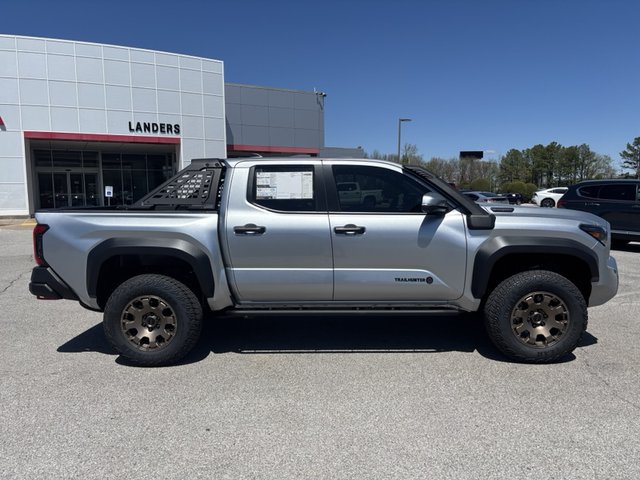 2025 Toyota Tacoma Trailhunter 4WD Hybrid 5ft