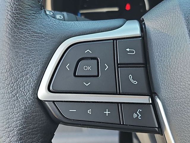 2022 Toyota Sienna Hybrid XLE FWD 8-Pass