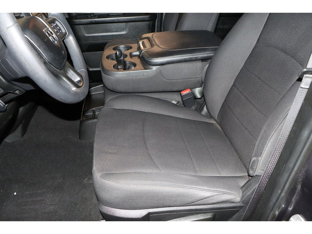 2019 Ram 1500 Classic Express 2WD 5ft7 Box