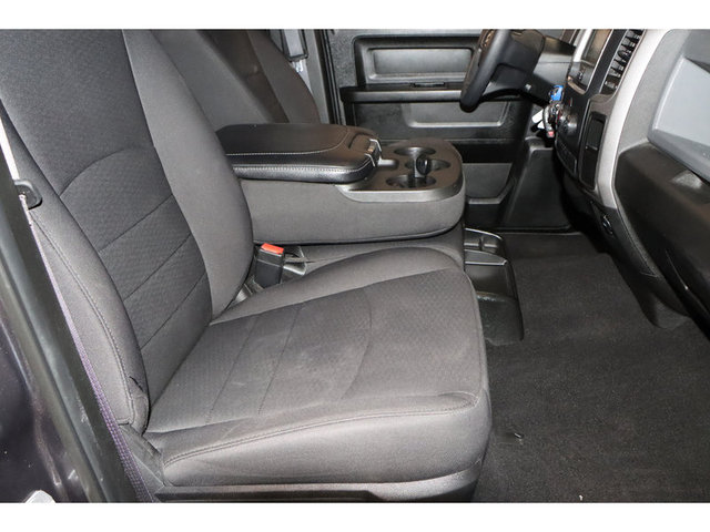 2019 Ram 1500 Classic Express 2WD 5ft7 Box