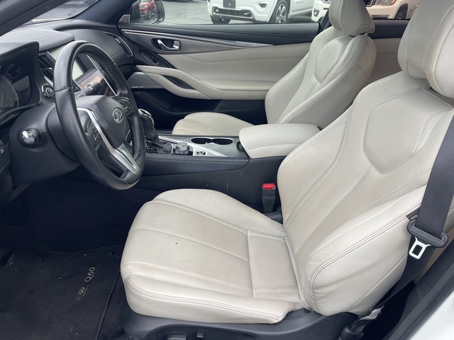 2018 INFINITI Q60 2.0t Premium RWD