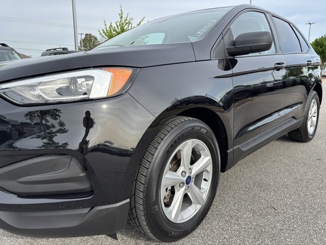 2020 Ford Edge SE AWD