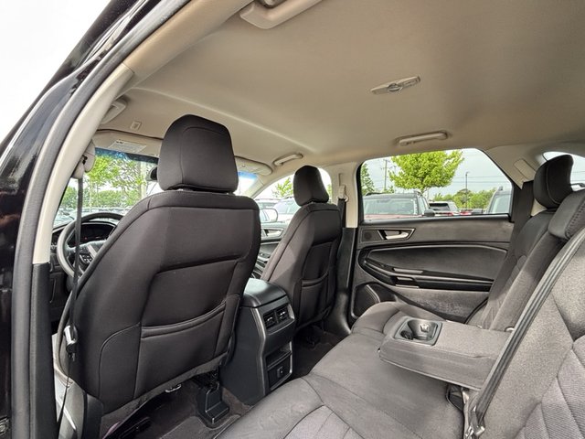 2020 Ford Edge SE AWD