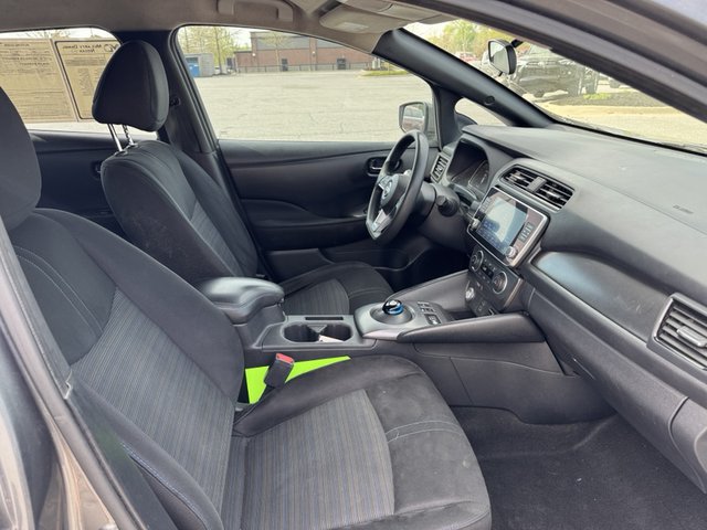 2023 Nissan LEAF S