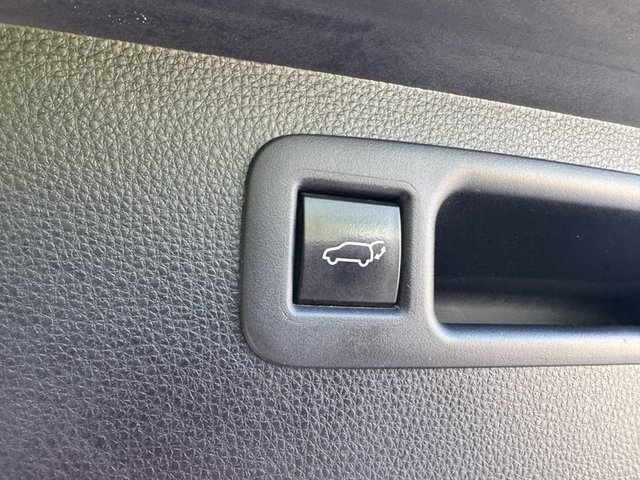 2022 Toyota Highlander XLE FWD