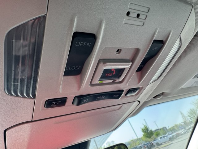 2022 Toyota Highlander XLE FWD