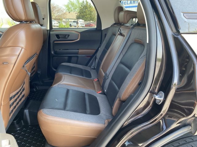 2021 Ford Bronco Outer Banks 4WD Sport