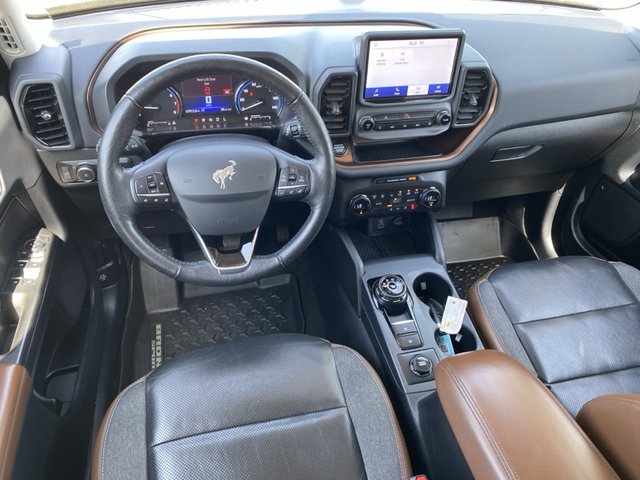 2021 Ford Bronco Outer Banks 4WD Sport