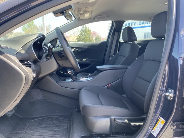 2025 Chevrolet Malibu LS w/1LS