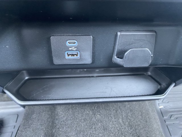 2022 Ford F-150 XLT 4WD 5.5ft Box