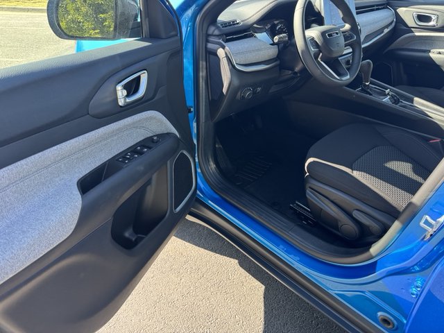 2025 Jeep Compass Sport 4WD