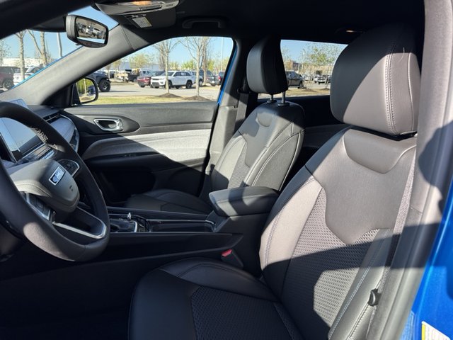2025 Jeep Compass Latitude 4WD