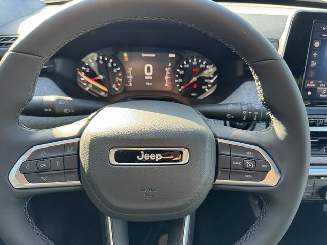 2025 Jeep Compass Latitude 4WD