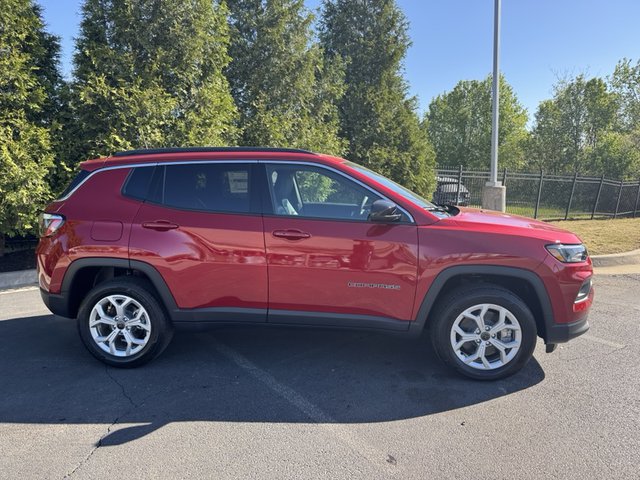 2025 Jeep Compass Latitude 4WD