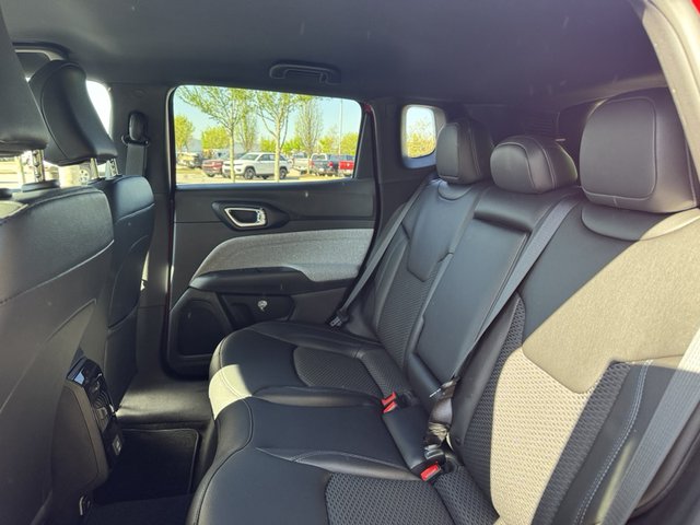 2025 Jeep Compass Latitude 4WD