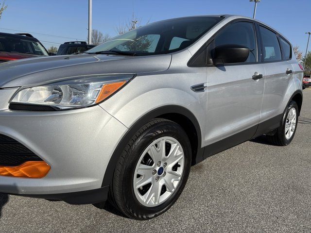 2014 Ford Escape S FWD
